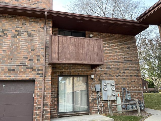 9026 N Park Plaza COURT, Brown Deer, WI 53223