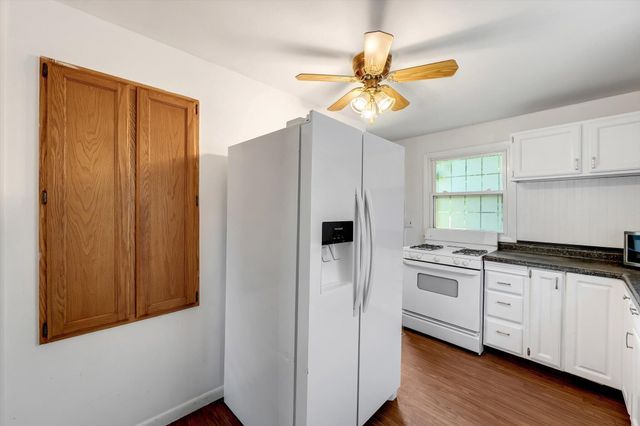 907 California Street NW, Grand Rapids, MI 49504