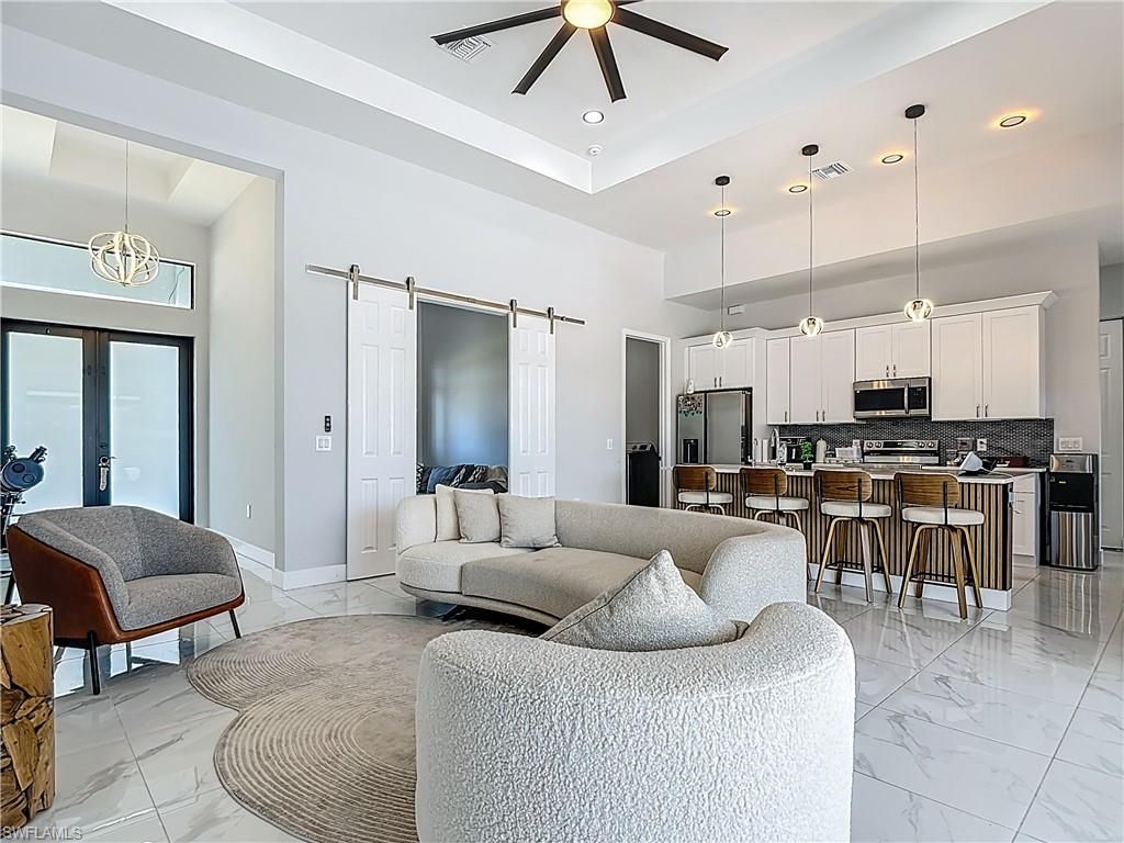 Image 14 of property listing at 427 7th AVE, Cape Coral, FL 33993