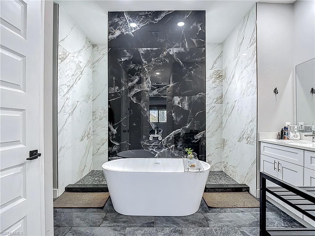 Image 29 of property listing at 427 7th AVE, Cape Coral, FL 33993