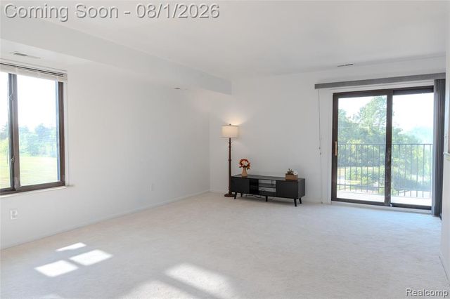 41708 Bedford Drive, Canton, MI 48187