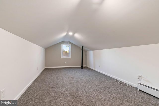 920 E DIVISION ST, Dover, DE 19901