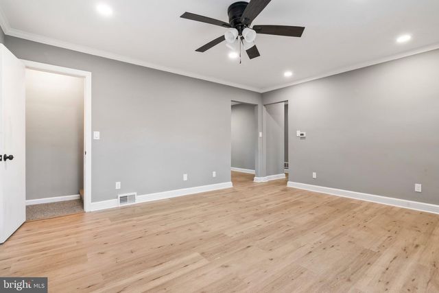 920 E DIVISION ST, Dover, DE 19901