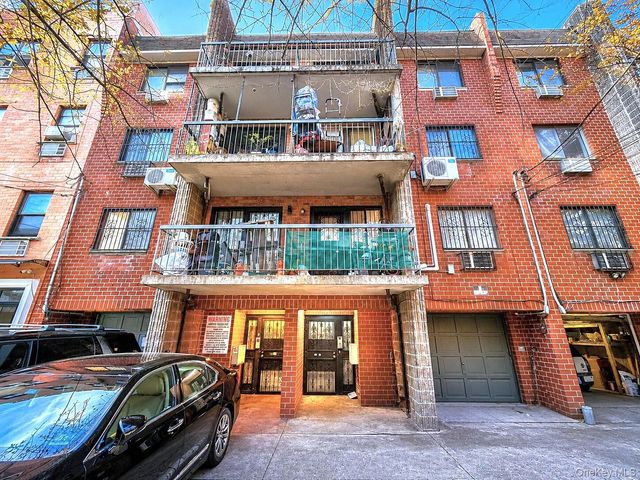 140-18 33rd Avenue 4, Flushing, NY 11354
