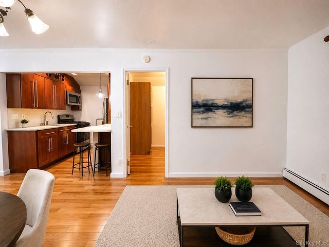 140-18 33rd Avenue 4, Flushing, NY 11354