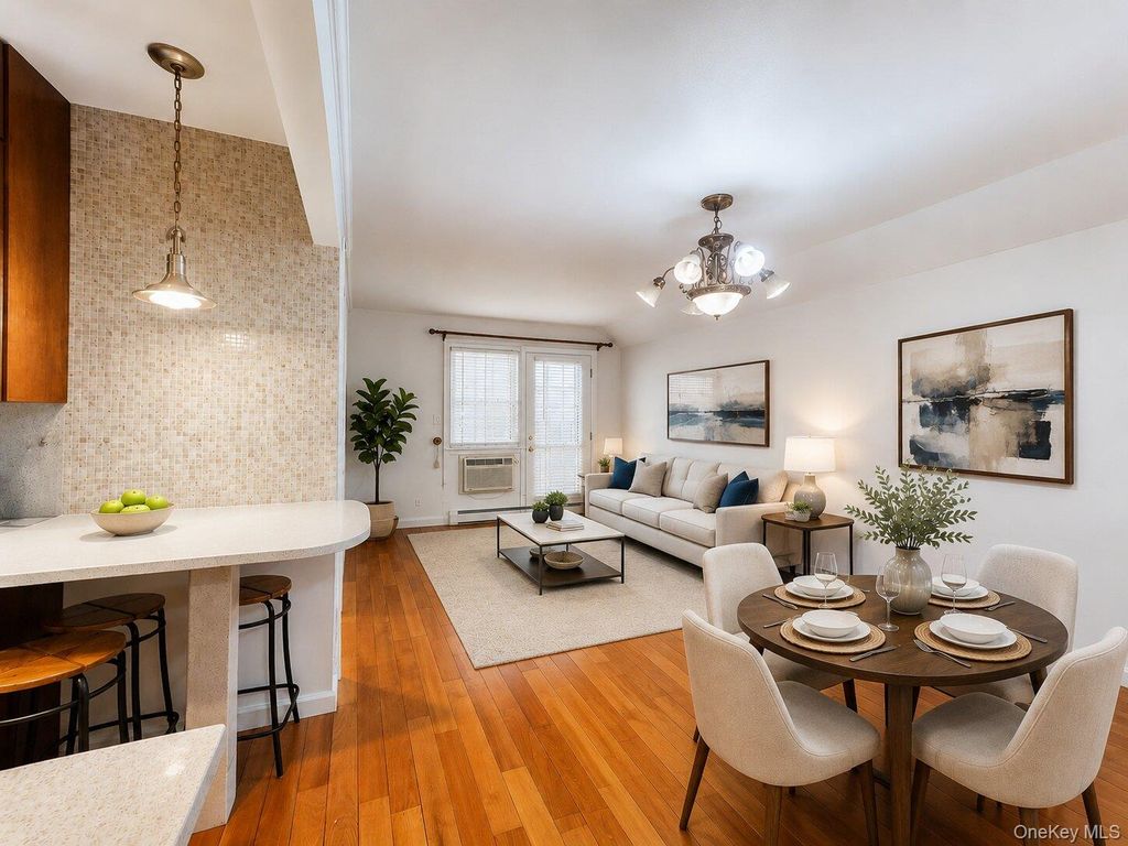 140-18 33rd Avenue 4, Flushing, NY 11354