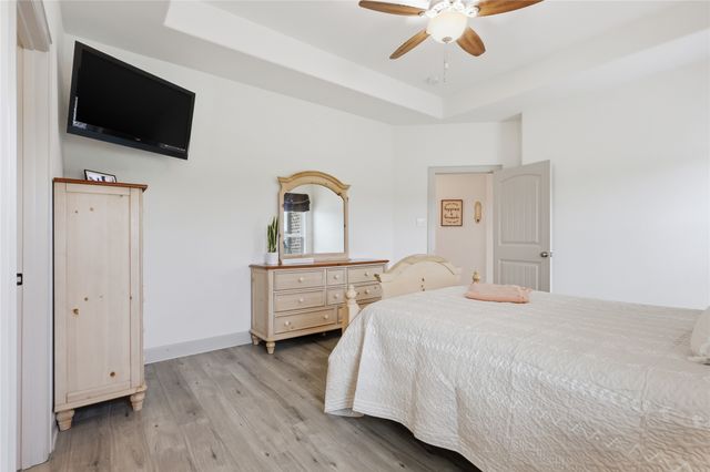 198 County Road 1262, Whitesboro, TX 76273