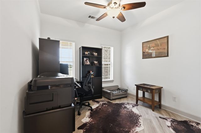 198 County Road 1262, Whitesboro, TX 76273