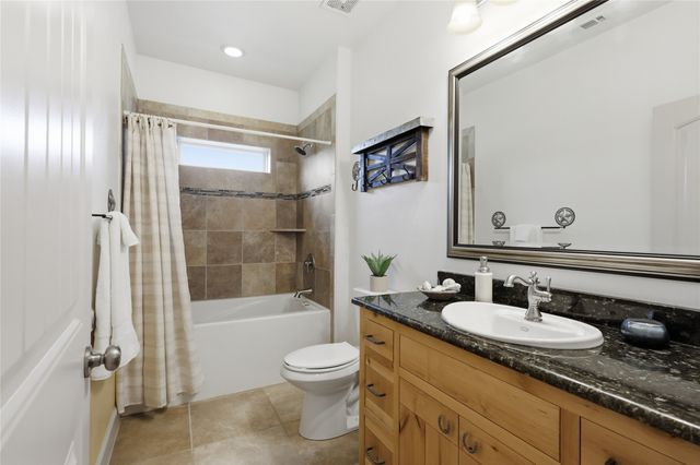 198 County Road 1262, Whitesboro, TX 76273