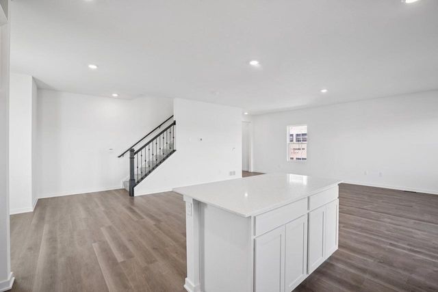 7102 Oakmont ROAD, Mount Pleasant, WI 53403