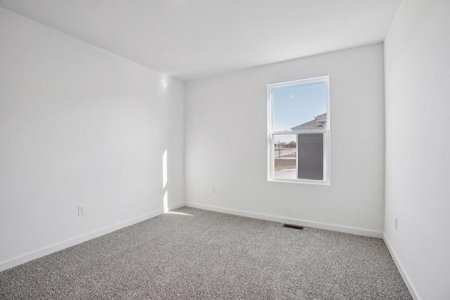 7102 Oakmont ROAD, Mount Pleasant, WI 53403