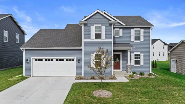 1377 Scotsland LANE, Oconomowoc, WI 53066
