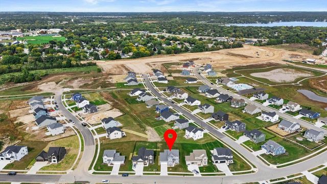 1377 Scotsland LANE, Oconomowoc, WI 53066