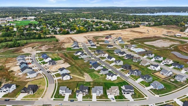 1377 Scotsland LANE, Oconomowoc, WI 53066