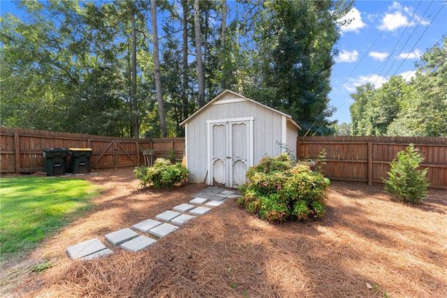 7050 Treeline Drive, Cumming, GA 30028