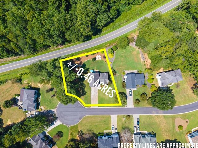 7050 Treeline Drive, Cumming, GA 30028