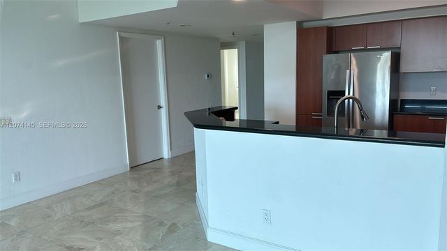 14951 Royal Oaks Lane 702, North Miami, FL 33181