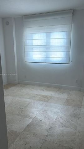 14951 Royal Oaks Lane 702, North Miami, FL 33181