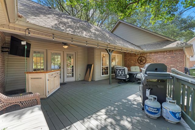 3000 Chimney Hill Drive, Waco, TX 76708