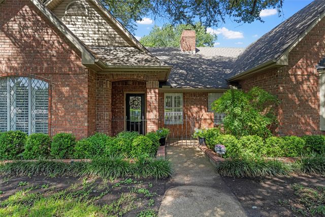 3000 Chimney Hill Drive, Waco, TX 76708
