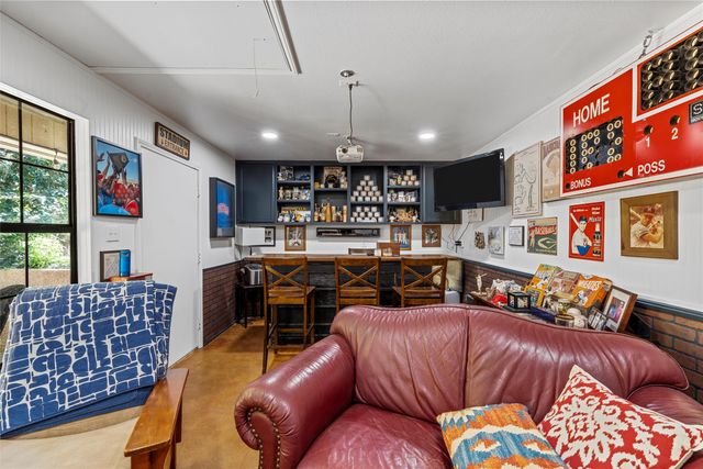 3000 Chimney Hill Drive, Waco, TX 76708