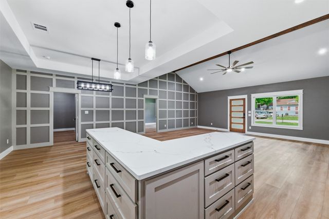 114 S Ellis Street, Lancaster, TX 75146