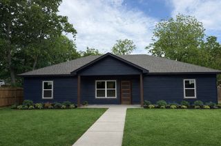 114 S Ellis Street, Lancaster, TX 75146