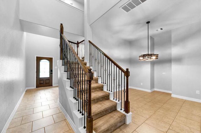 255 New Harmony Trail, Spring, TX 77389