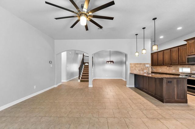 255 New Harmony Trail, Spring, TX 77389