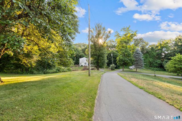 1029 Moss Farms Road, Cheshire, CT 06410