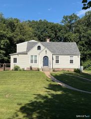 1029 Moss Farms Road, Cheshire, CT 06410
