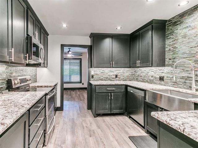 609 N Centennial Way, Mustang, OK 73064