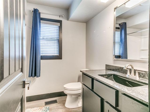 609 N Centennial Way, Mustang, OK 73064