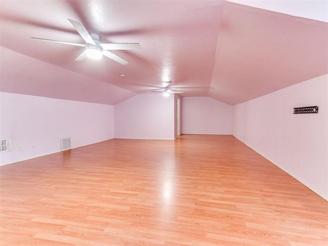 609 N Centennial Way, Mustang, OK 73064