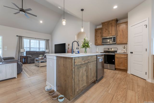 777 Research, Canyon Lake, TX 78133