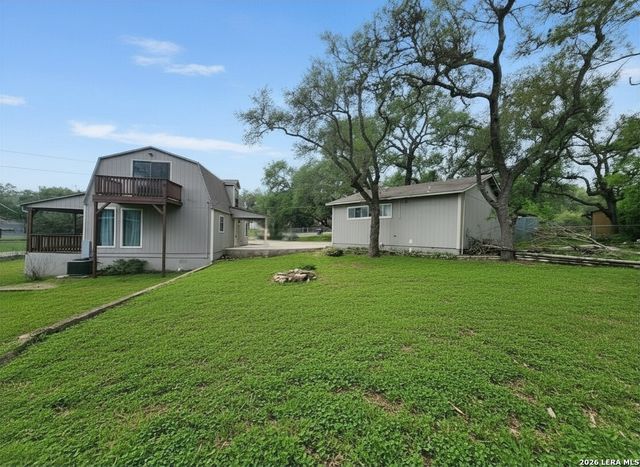 207 OAKLANE ST, Canyon Lake, TX 78133