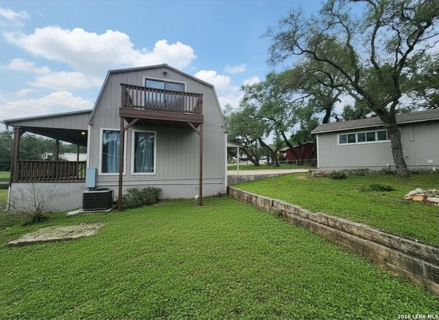 207 OAKLANE ST, Canyon Lake, TX 78133