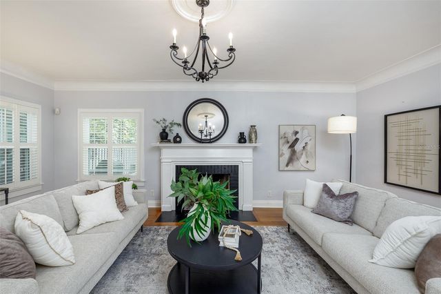 446 16TH AVENUE NE, St Petersburg, FL 33704