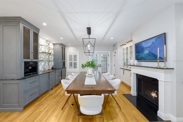 446 16TH AVENUE NE, St Petersburg, FL 33704