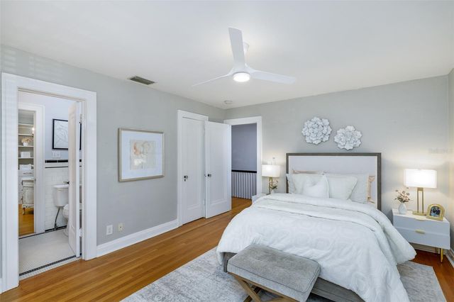 446 16TH AVENUE NE, St Petersburg, FL 33704