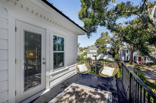 446 16TH AVENUE NE, St Petersburg, FL 33704