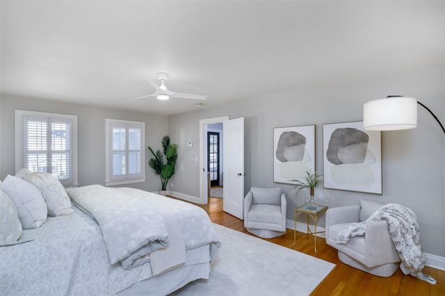 446 16TH AVENUE NE, St Petersburg, FL 33704