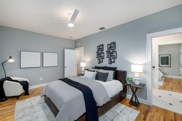 446 16TH AVENUE NE, St Petersburg, FL 33704