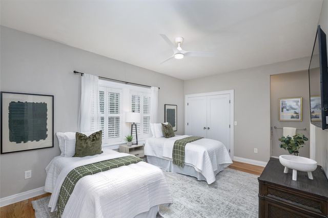 446 16TH AVENUE NE, St Petersburg, FL 33704