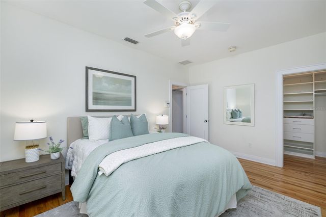 446 16TH AVENUE NE, St Petersburg, FL 33704