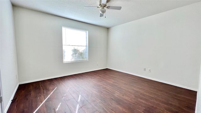 651 Bluechalk Drive, Cedar Hill, TX 75104