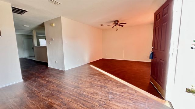 651 Bluechalk Drive, Cedar Hill, TX 75104