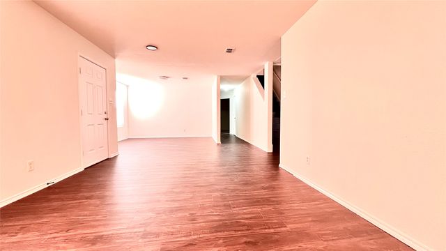 651 Bluechalk Drive, Cedar Hill, TX 75104