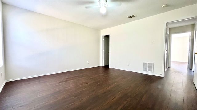 651 Bluechalk Drive, Cedar Hill, TX 75104