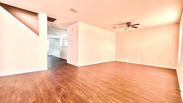 651 Bluechalk Drive, Cedar Hill, TX 75104